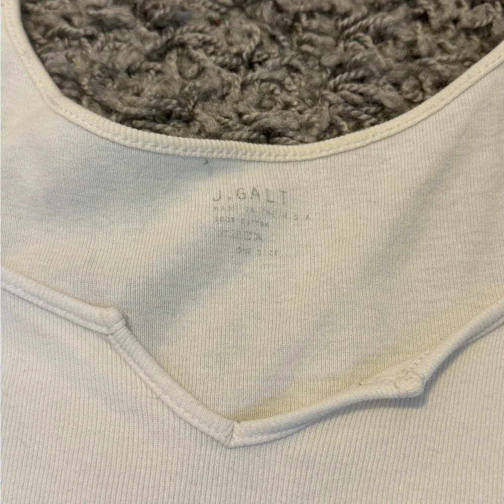 Top - Picture 2 of 2